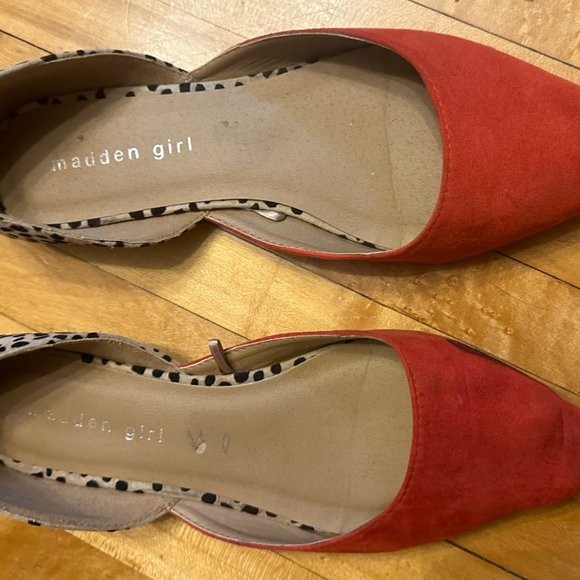 Red Pointed Toe Flats w/ Leopard Print Back. Business in front; party in back! - Picture 5 of 6